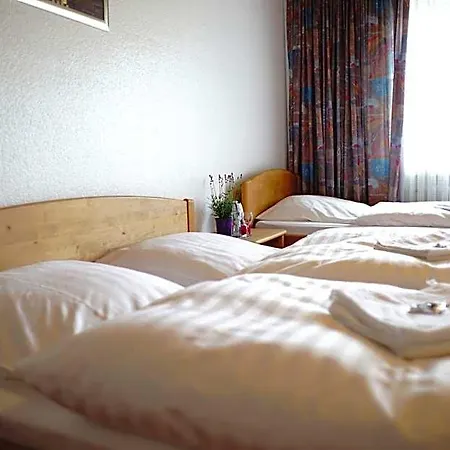 Otel St. Jobser Hof Würselen