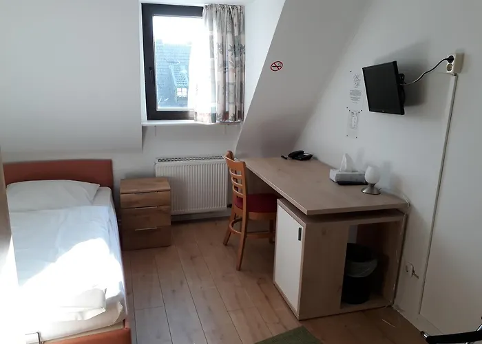 圣朱波斯霍夫酒店 酒店